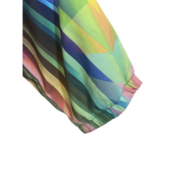 ASICS RAINBOW LIGHTWEIGHT RUNNING WINDBREAKER JACKET - Picture 5 of 14